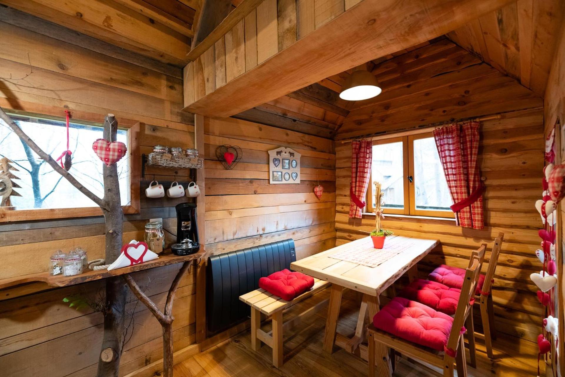 Nids Des Vosges Bed and Breakfast Champdray Εξωτερικό φωτογραφία